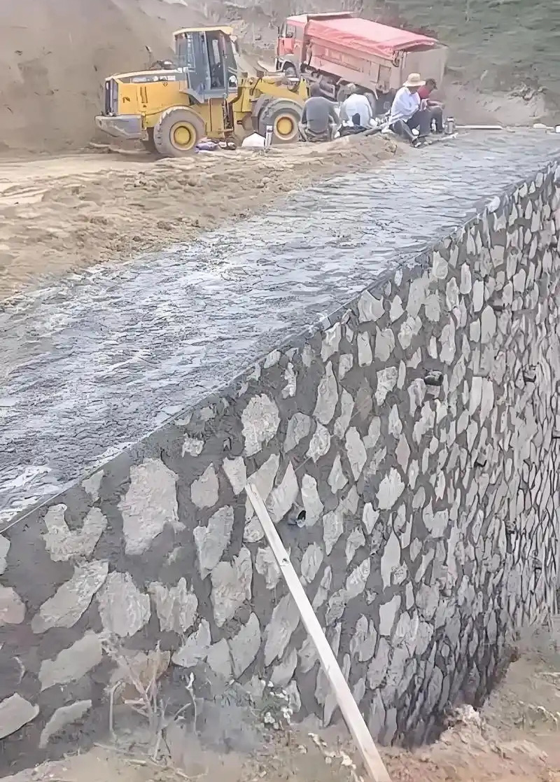 六安舒城县边坡加固